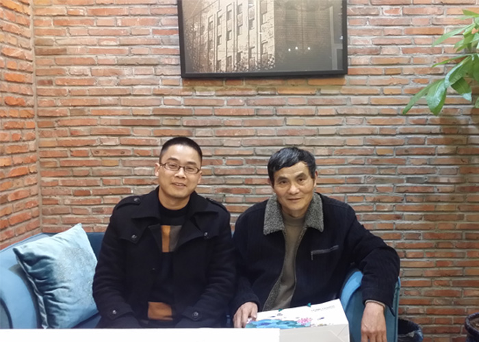 張總對17c嫩嫩草色视频官方版家具高度認可