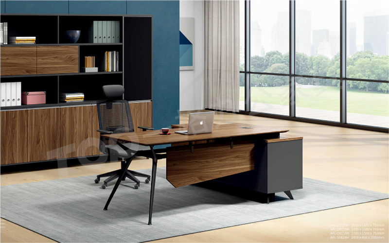 鐵腳架領（lǐng）導辦公桌