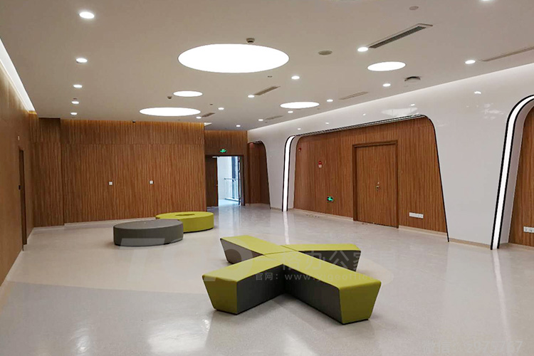 休閑洽談異性(xìng)沙發.jpg 休閑洽談異性沙(shā)發.jpg