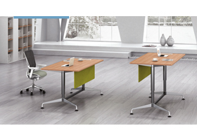 升（shēng）降折疊桌