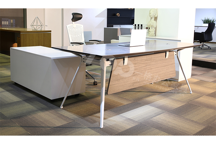 老板、經理(lǐ)辦公桌(zhuō).jpg 老板、經理辦公桌.jpg