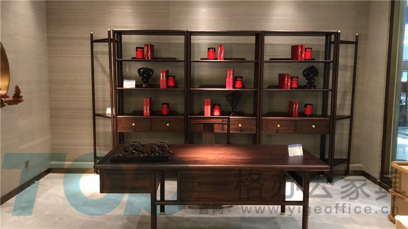 辦（bàn）公家具