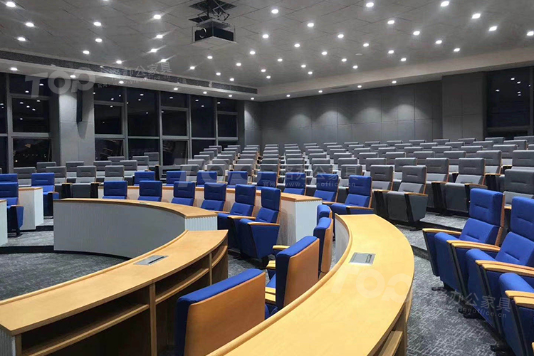 禮堂椅.jpg 禮堂椅.jpg