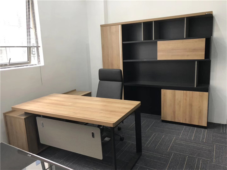 經理辦公桌（zhuō）