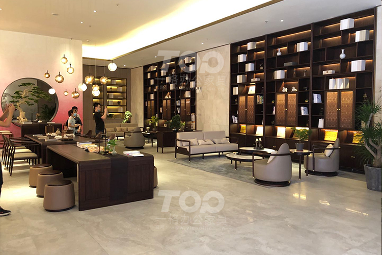 高山流水 辦公台，純木牆壁櫃.jpg