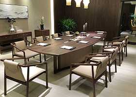 聽奢實木會議桌