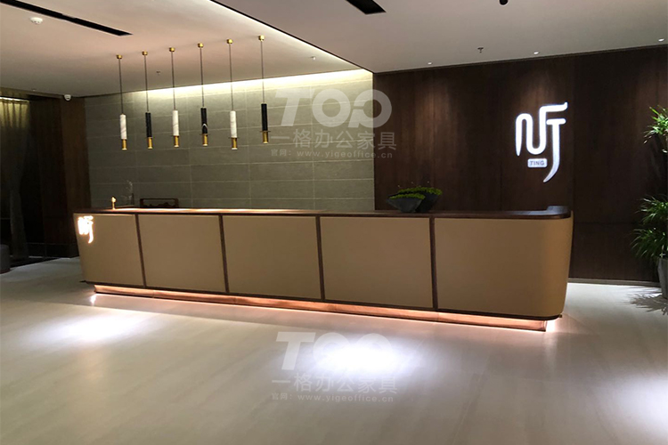 前台(tái)可以拆成(chéng)單個.jpg 前台(tái)可以拆成單個.jpg