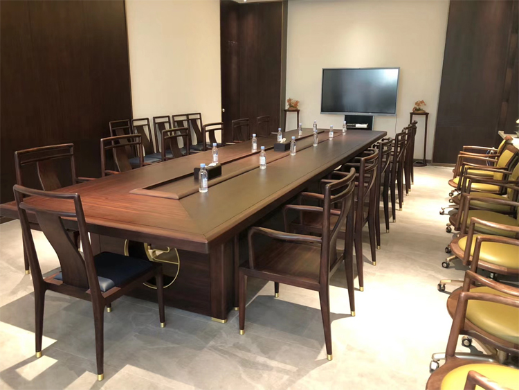 原木會議（yì）桌椅